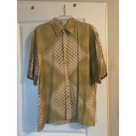 EUC Man of Fashion Men's 100% Rayon Tan/Green Short Sleeve Dress Shirt Size Lg - Picture 1 of 5